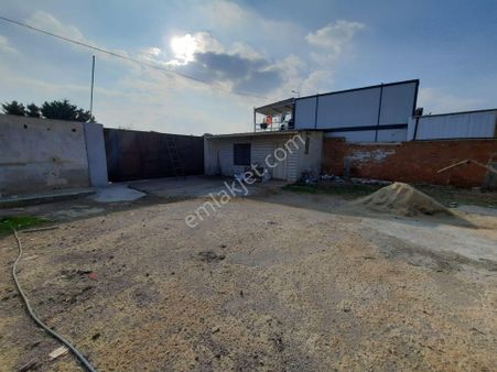Didim Cumhuriyet Mah. 75. Yıl Sanayi Sitesinde 750 M² Depo