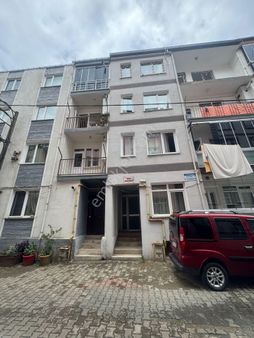 İnanç Emlaktan Osmaniye Mahallesinde 3+1 Satılık Fırsat Daire