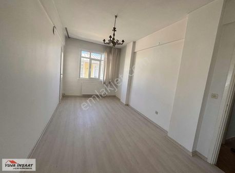 Sırasöğütler Makasbaşında