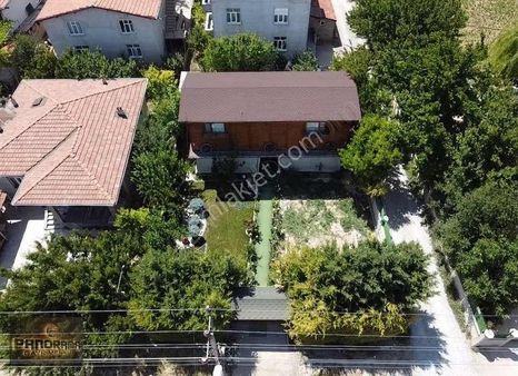 Meram Hasanköy De Cadde Üzeri Satılık Müstakil Bahçeli Ahşap Ev