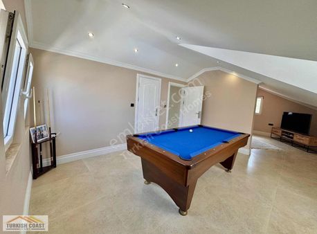 Fethiye Ölüdenizde Satılık Büyük Bahçeli Lüks Villa