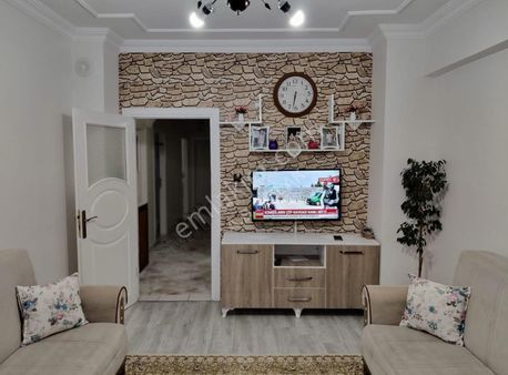 Kırklar Mah. M.temizer Parkına Yakın 4.kat Son Kat