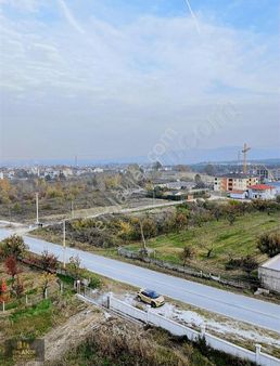 Emlakçe G Y M Den Cumhuriyet Mahallesinde Satılık Arsa