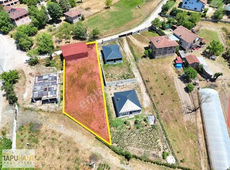 Tapuhane'den Lütfiye Köşkte Satılık İmarlı Arsa