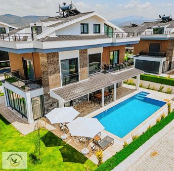 Falcon Dan Kargı Da Muhteşem Lüks Villa