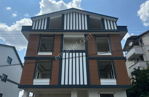 Başiskele Yeşilyurtta Projeden Satılık 2+1 Lüks Arakat