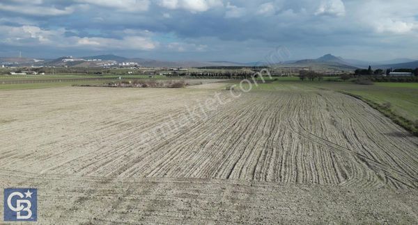 Güzelhisarda Satılık Muhteşem Konumlu Arazi
