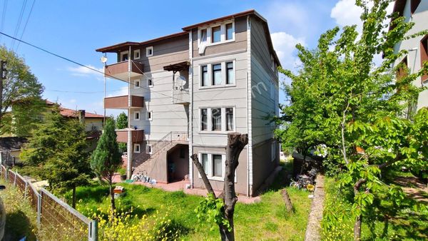 Altın Emlak'tan Bahçecik Kılıçarslan Mah.de 4 Katlı Bina Satılık