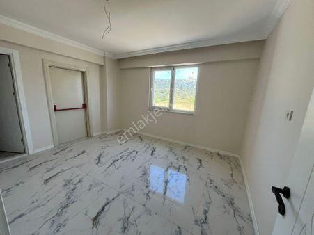 Safir Gayrimenkulden Yıldıztepede Belediye Konutları Mevkisinde Sıfır Daire 3+1