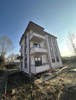 Aker Emlaktan Satılık 2/0 Daire