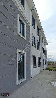 Aker Emlaktan Hastane Mahallesinde Fırsat 2+1 Daire