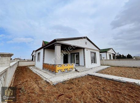 Cm Emlak Kemerhisar Mükemmel Konum 2+1 Çift Banyolu