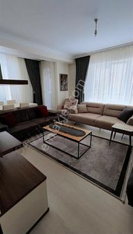 Avcılar Merkez,2+1)sıfır Metrobüse Yakın Otoparklı(5, 200,bin