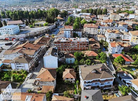 Tapuhaneden Çarşı Merkezinde 3 Kat İmarlı Arsa