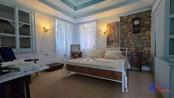 Evre Emlaktan Pelitköyde Benzersiz Müstakil Ev Geniş Bahçeli