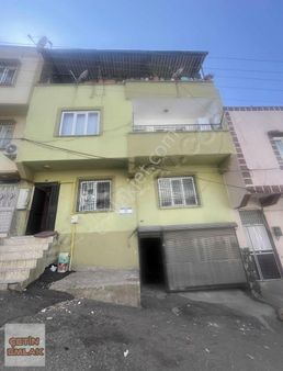 Full Manzaralı Merkezi Konumda Geniş Teraslı Ve Garajlı Bina