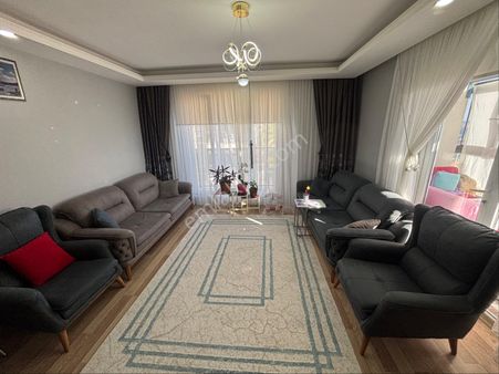 Moda Gayrimenkul’den: Güney Cepheli, Manzaraya Karşı Hayatın Keyfi Bu 3+1’de!