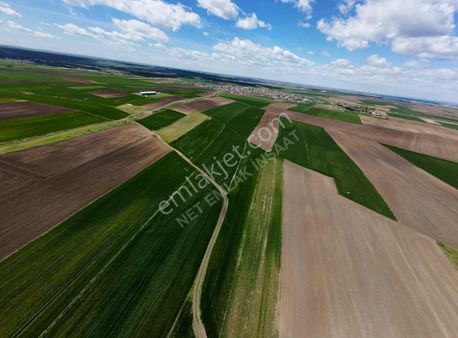 Yarısı Peşin Yarısı Vade Farksız Elden Taksitli Satılık Arsa