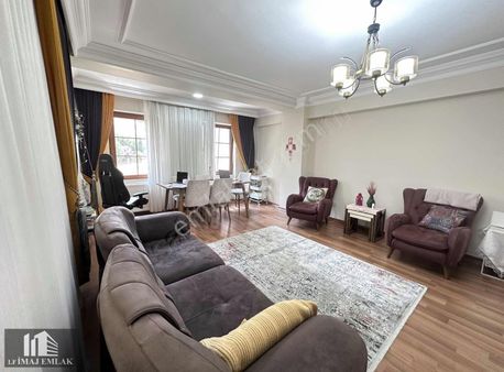 Ümraniye Tantavi De 5+2 200 M2 Net Geniş Odalı Bakımlı Dubleks