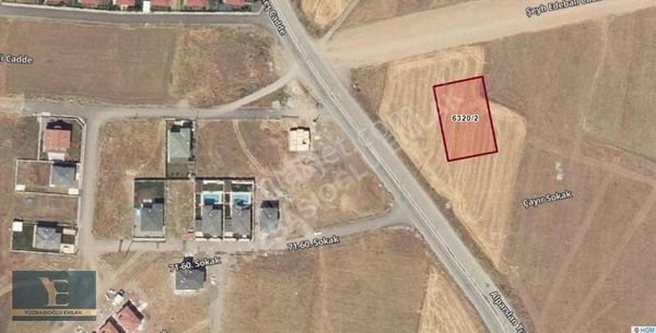 Yüzbaşıoğlu Emlak'tan Esenyurt'ta Caddeye Yakın Satılık Arsa