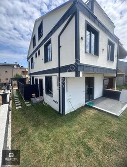 Sakarya Kocaali'de 3+1 Tripleks Satılık Villa