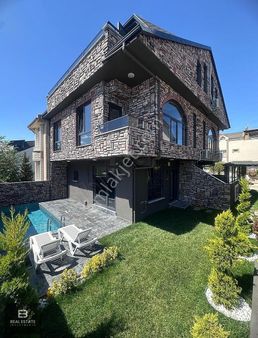 Sakarya Kocaali'de 4+1 Özel Havuz Kapanmaz Deniz Manzaralı Villa