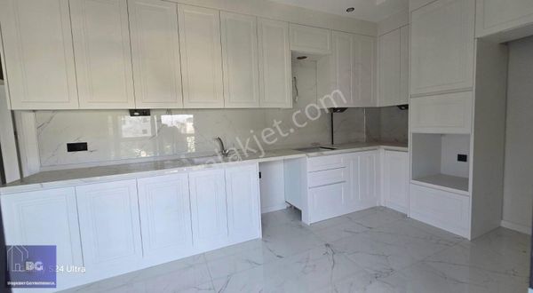 Karahasanlıda Öne Bakan Ferah Daire Başkent Gayrimenkulde!