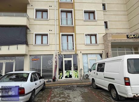 Kayalar Toki De Satılık Dükkan