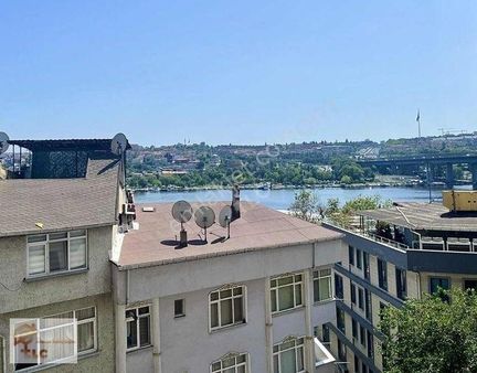 İstanbul Halıcıoğlu Piripaşada Satılık Deniz Manzaralı Daire