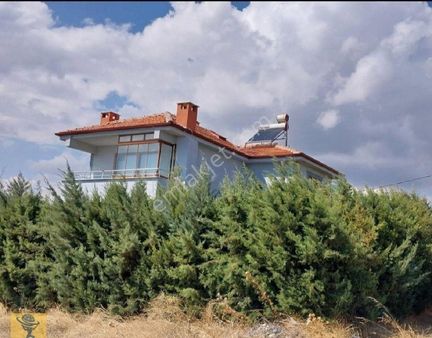 Tekirdağ Şarköy İlçesi İstiklal Mahallesi 399 Metrekare Arsa İçinde Satılık Villa