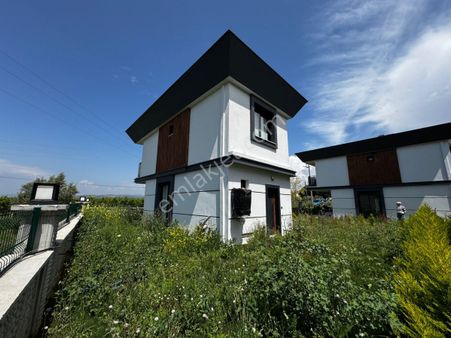 Denize Yakın Site İçi Tek Müstakil 2+1 Villa