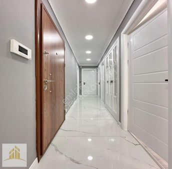 Çekmeköy Yapı Gayrimenkul'den Lüks 123m² 3+1 Ara Kat!!