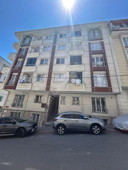 Metrobüs Lokasyonlu Yeni Bina