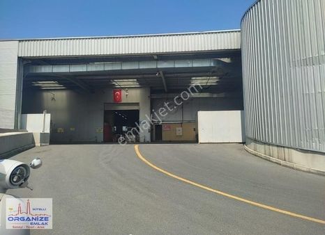 İkitelli Organizede 2700 M2 Kamyon Yanaşır H:4