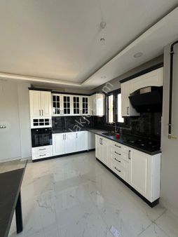 Profesörler Sitesi Civarı Satılık İkiz Villa Fırsatı