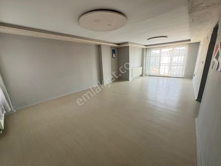 Şeyh Sinan Mah.kumyol Cad.yakınında Çarşı İçinde 4+1 Kupon Daire