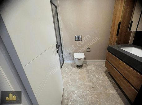 E&c Tema İstanbul 2 De Satılık 3+1 198 M2 Peyzaj Manzaralı Daire