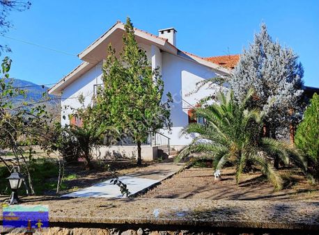 Köyceğiz Döğüşbelen De Takasa Uygun İskanlı Müstakil Ev...