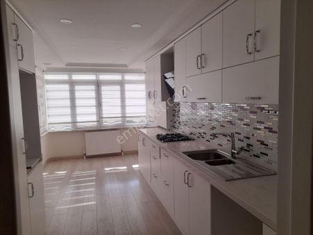 İhlas Marmara Evlerinde Full Tadilatlı Satılık 3+1 Daire