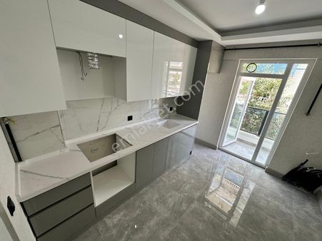 Hayal'den Pınarbaşı Mh'de Sıfır Bina Geniş Full Yapılı Asansörlü 3+1 Uygun Fiyatta Daire*