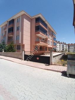 Parsana Mahallesi 3+1 Yüksek Giriş Satılık Daire