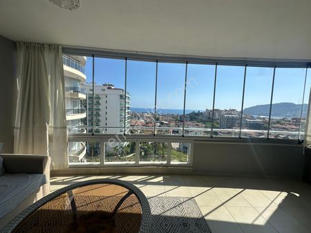 Alanya-cikcilli’de 6. Kat Deniz Manzaralı 1+1 Lüks Daire