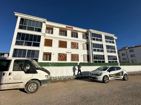 Afyon Üçok Emlaktan Kanlıca Mah Satılık Sıfır 3+1 Lüx Daireler