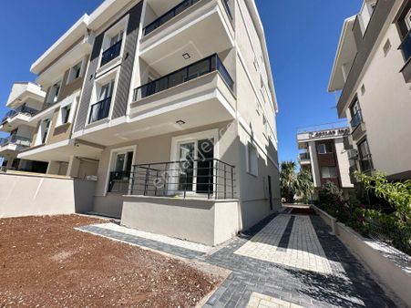 Didim Hisarda Satılık 3+1 Ayrı Mutfak Katta Tek Yeni Binada Dublex