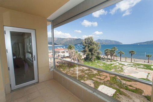 Siteler De Deniz Manzaralı Şık Daire