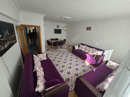 Ülgen İnşaattan Sultangazi Esentepe Mahallesinde Site İçerisinde Satılık 4.kat