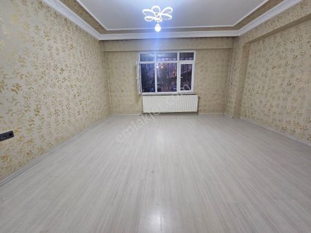 Esenyurt Sultaniye 3+1 Çok Geniş Daire