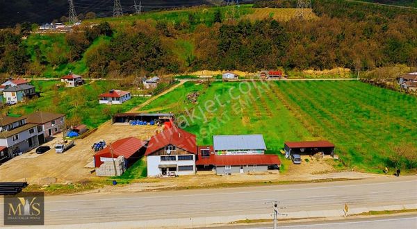 Mys İnşaat Emlak'tan Akyazı Dedelerde 2 Katlı Ev&ahır&depo&garaj