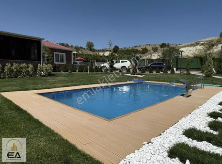 3150 M2 Üzerinde Kurulu Özel Havuzlu Bahçeli Satılık Müstakil Ev