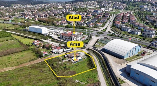 Afad Arkası Düzce Manzaralı Çiçek Gibi Satılık Köşe Parsel